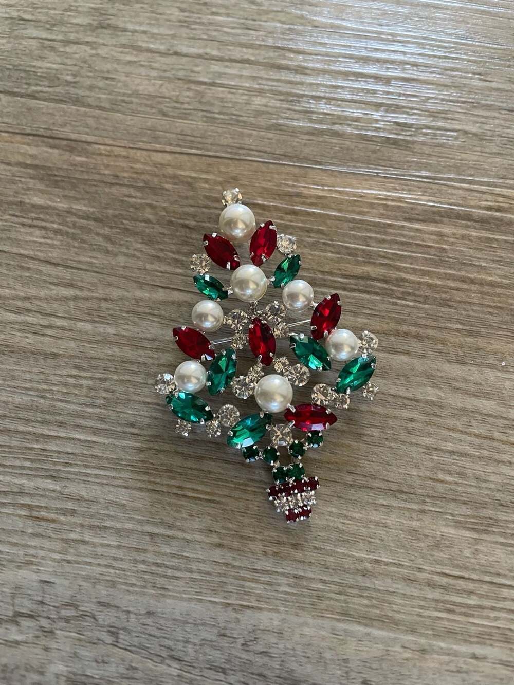 Vintage Silver Tone Christmas Tree Brooch with Rhinestones and Faux Pearls